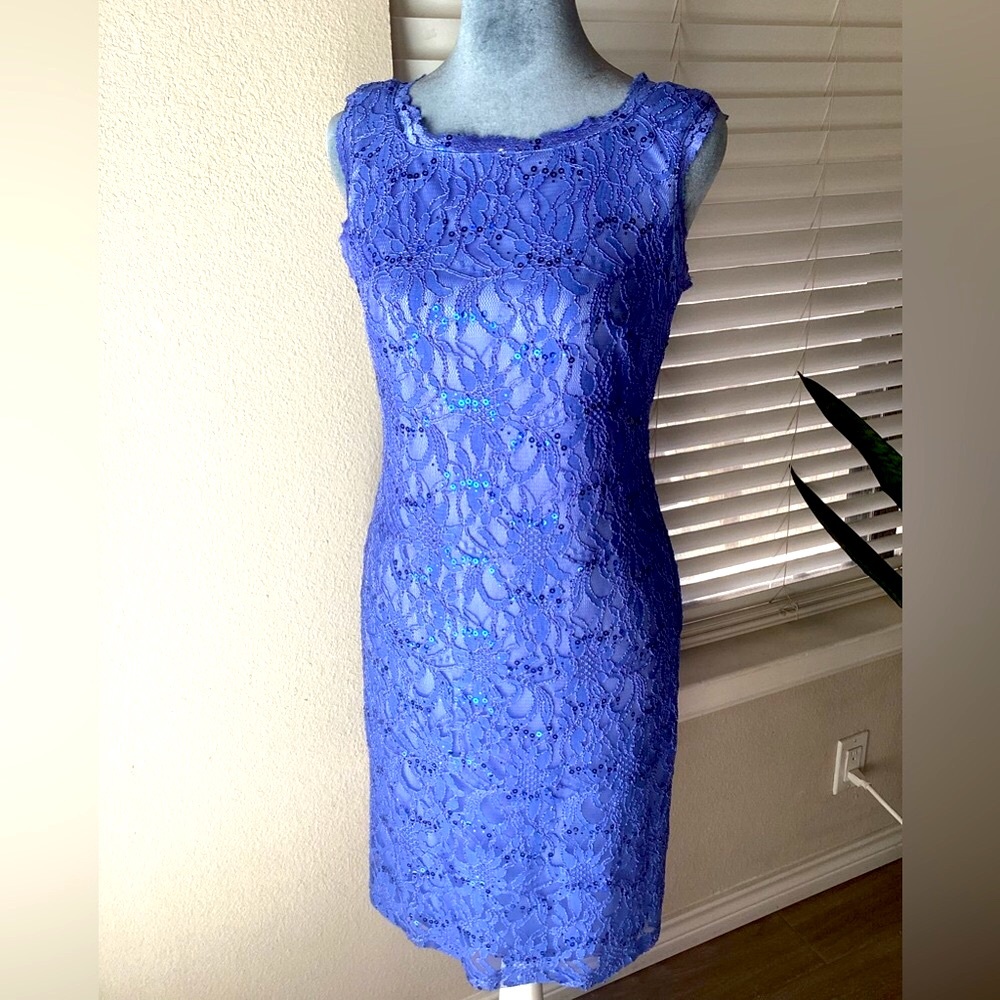 Scarlett Lace and Sequined Blue Formal Dress Size 6
